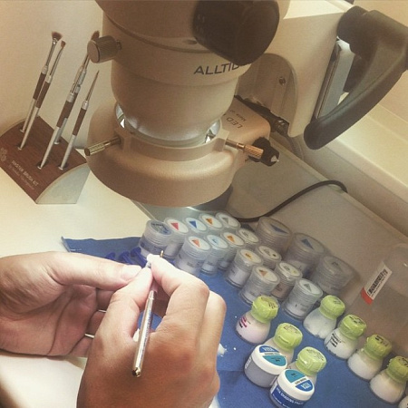 Alltion ASM-0745 - настольный зуботехнический микроскоп с плавным изменением увеличения и светодиодной подсветкой