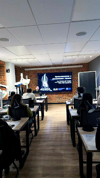 блум 6-7 декабря-3.jpg