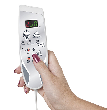 SAEVO SYNCRUS ELIT 500 – Стоматологическая установка с верхней подачей инструментов